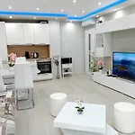 Apartment морски диамант