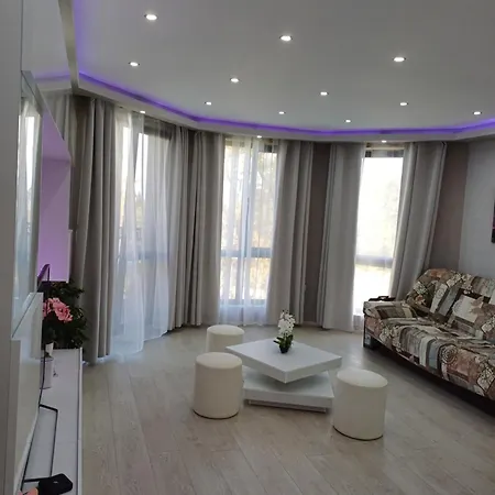 морски диамант Golden Sands